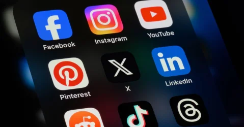 Massive Surge in VPN Use Expected as Australia Prepares to Restrict Reddit and YouTube